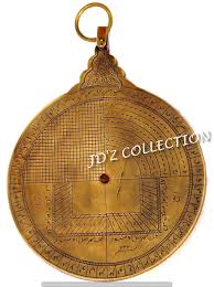 18'' Large Antique Brass Astrolabe Arabic Globe Navigation Astrological Calendar : Amazon.nl: Home & Kitchen