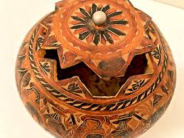 Vintage Peruvian Hand Carved Gourd Squash Trinket Box Folk ...