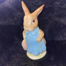 BESWICK- Beatrix Potter *MRS FLOPSY BUNNY* Gold Oval See Photos Chips | eBay Australia