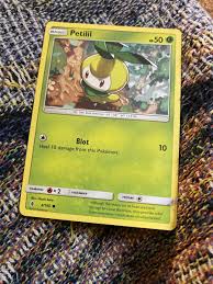 POKEMON Trading Card Basic Petilil HP50 Blot 4/145 | eBay