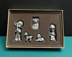 Precious Moments Pewter Nativity Set Mary Joseph Jesus ...