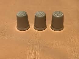 Vintage Jascco Porcelain Thimbles~3~Christmas~Made In Taiwan ...