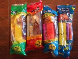 Vintage 4 Looney Tunes, Garfield, Thomas the Train PEZ ...