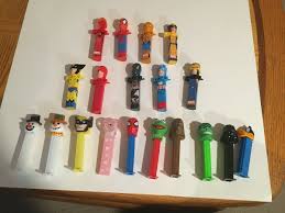 9 ~ 2006-7 Marvel Heroes KLIK Candy Dispensers plus 10 Misc ...