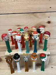 PEZ Vintage Christmas Winter Holiday PEZ Dispensers: Lot Of ...