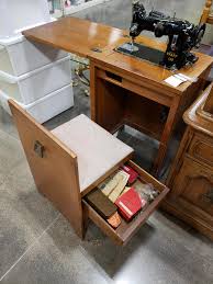 Pfaff 130 at Eagan, MN Goodwill : r/vintagesewing