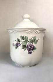 Pfaltzgraff Grapevine Large Canister Embossed With Lid No ...
