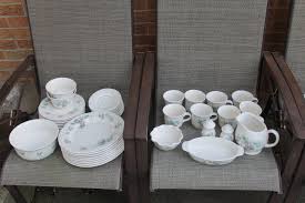 Pfaltzgraff Grapevine Collection - 40 Piece Set service for ...