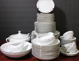 Vintage Coventry Floral Lace China: 68-piece Dinnerware Set ...