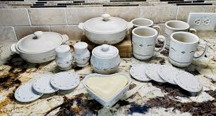 YOU CHOOSE-Longaberger Pottery WOVEN TRADITIONS Green & Red ...