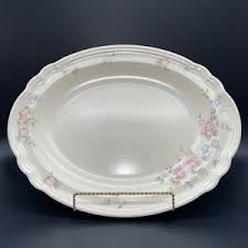 Pfaltzgraff | Dining | Pfaltzgraff Cloverhill Creamer | Poshmark