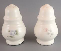 Pfaltzgraff Tea Rose Salt & Pepper Shaker Set 4-hole / 3-hole ...