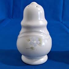 Vintage PFALTZGRAFF TEA ROSE Salt & Pepper Shaker Set 3 7/8 ...