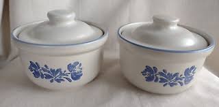 Pair of Vintage Pfaltzgraff Small Blue Floral Canisters w ...