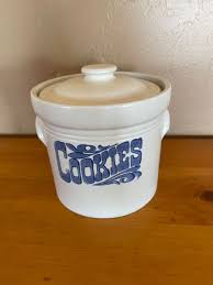 Pfaltzgraff USA YORKTOWNE Keystone Cookie Canister w Lid 1 ...