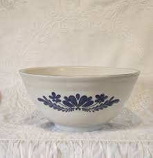 Vintage Pfaltzgraff Yorktowne Stoneware Mixing Bowl Set: 2.5 ...