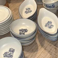 1960's Vintage Pfaltzgraff Yorktowne Dinnerware - Blue and ...