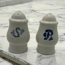 Vintage Pfaltzgraff Yorktowne Blue Pattern alt and Pepper ...