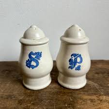 Vintage Ceramic Blue and White Salt & Pepper Shakers ...