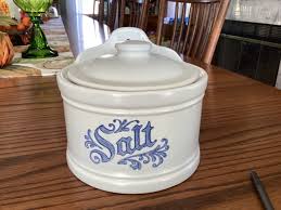 Pfaltzgraff Yorktowne Salt Cellar Box Crock With Lid ...