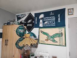 Just wanted to show on the new jerseys and the updated room ...