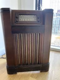 Philco Console Tube Radio, Tuned to High-Frequency Energy ...