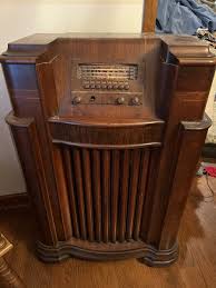 ANTIQUE PHILCO SHORT WAVE RADIO MODEL 41-285 . Best Guess ...