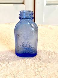 Vintage Genuine Phillips Milk of Magnesia Tablets Glass Bottle ~ Blue Bottle~ Made in USA ~ 3 1/2” High ~ No Top - Etsy Canada
