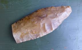 Nice and RARE AZTEC ritual skull Bifaces flint Nose blade ...