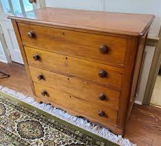 Early Pine 4 Drawer Dresser