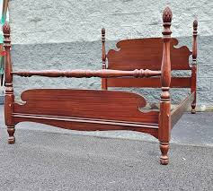 1940s Mahogany Pinneaple Semi -Posters Full Size Bed Frame For Sale at 1stDibs | pineapple bed