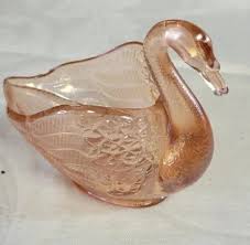ART GLASS PINK SATIN OPEN BODY SWAN FIGURINE CANDY DISH | eBay