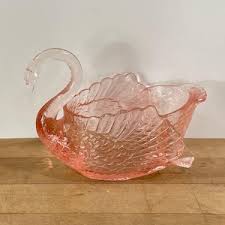 Pink Glass Swan Open Dish / Bowl, Swan Trinket Dish, Swan Candy Bowl - Etsy