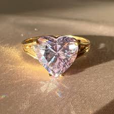 Vintage 10k Lilac Zirconia Diamond Heart Ring – 23carat