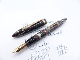 Red Veined Gray Pearl Full Size Sheaffer Balance Fountain ...