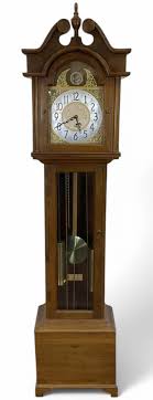 Sold at Auction: Vintage Federal Style Tall Case Grandfather Clock