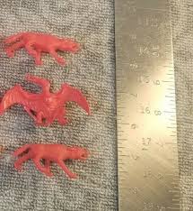 VINTAGE LOT OF 18 RED PLASTIC DINOSAUR FIGURINES MINI NO MAKERS MARK 86B | eBay