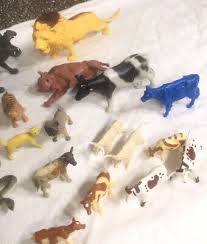 Lot of 20 Zoo/Farm Safari Plastic Animal Figures Mixed Lot - Vintage | eBay