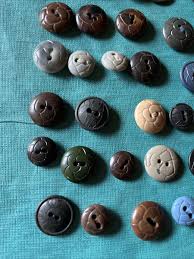 48 VINTAGE COLT And Other BUTTONS | eBay