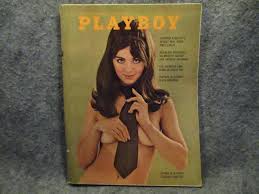 PLAYBOY VINTAGE MAGAZINE April 1969 Vol 16 No 4 Lorna Hopper & The Swingers $7.99 - PicClick