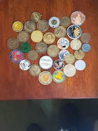 OLD LARGE LOT OF 30 +TOKENS AND COINS | eBay