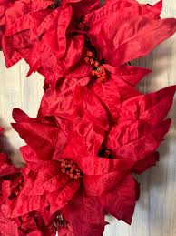 Christmas Poinsettia Wreath: Red Holiday Door Decor - Etsy