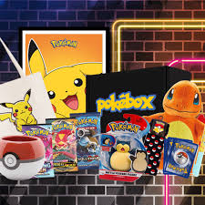 Pokemon Gift Box | Trading Cards, Booster Packs ...