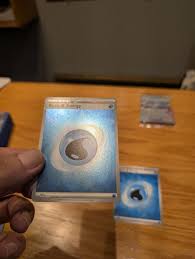 Is this supposed to be shiny like this? : r/PokemonCardValue