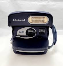 Polaroid 600 (2000) - Vintage Refurbished Instant Film ...