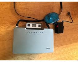 Polaroid Land Camera Model 320 With Original Flash Unit ...