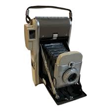 Vintage Polaroid Land Camera Model 80 with leather carry ...