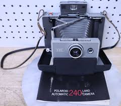 Nice Used Vintage Polaroid Automatic 240 Land Camera W ...