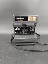 Vintage Polaroid 600 One Step Close up Instant Camera Flash ...