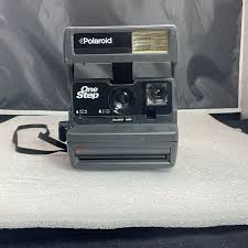 Vintage Polaroid One Step 600 Instant Film Camera with Strap ...
